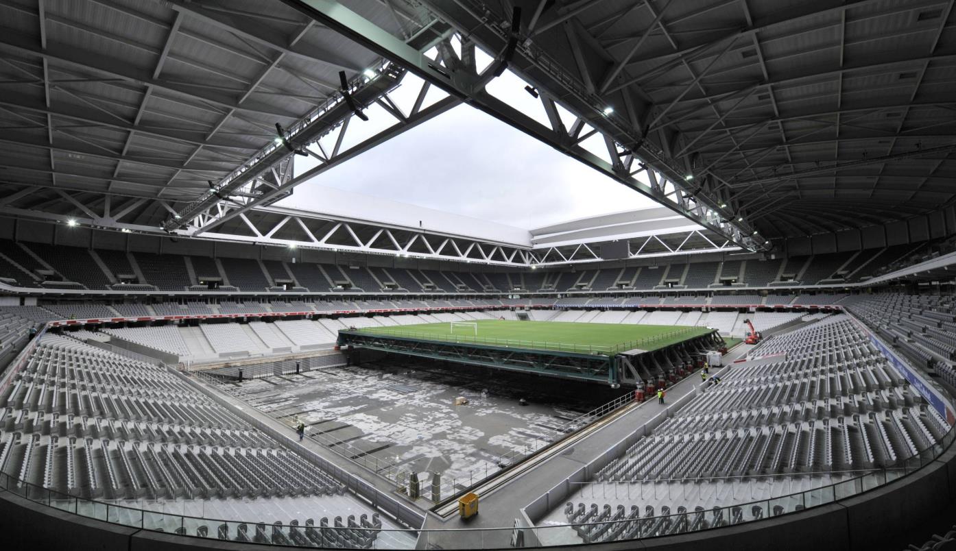 Decathlon Arena - Stade Pierre-Mauroy: Biểu tượng thể thao hiện đại của Lille